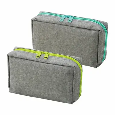 貴重品はマルチケースがしっかり分別して収納できます。 貴重品はマルチケースがしっかり分別して収納できます。