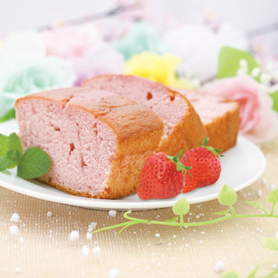 手作りとちおとめパウンドケーキ 手作りとちおとめパウンドケーキ