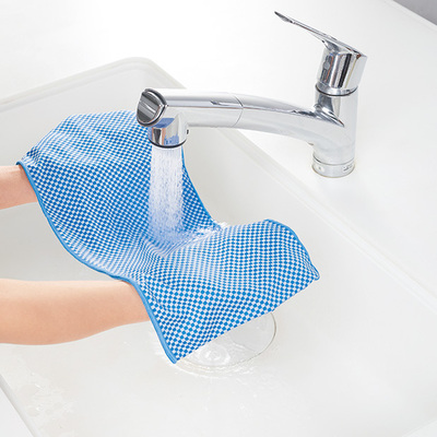 水に濡らして使います。 水に濡らして使います。