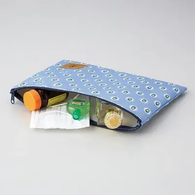 Sサイズ・化粧小物やお薬、パスポート等の収納に。 Sサイズ・化粧小物やお薬、パスポート等の収納に。