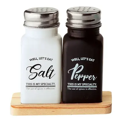 ソルトとペッパー2種のスパイスが入れられる60ml容量のボトルです。 ソルトとペッパー2種のスパイスが入れられる60ml容量のボトルです。