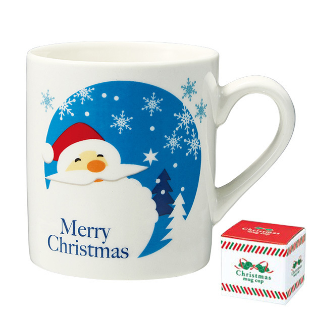 クリスマスムード満点のマグカップ。