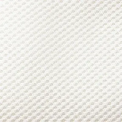 メッシュ生地を採用しています。 メッシュ生地を採用しています。