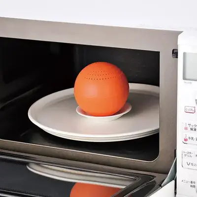 月一回程度電子レンジで水分を飛ばします。 月一回程度電子レンジで水分を飛ばします。