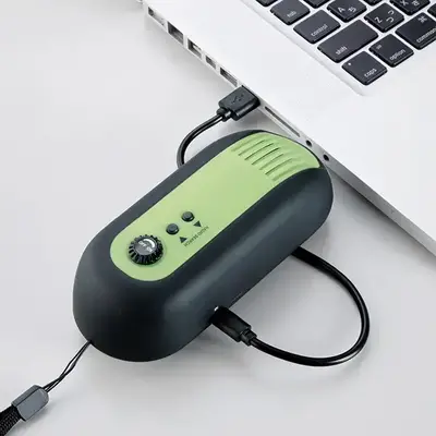 USBで5時間充電した場合、FMラジオ約25.5時間、LEDライト10時間以上使用できます。 USBで5時間充電した場合、FMラジオ約25.5時間、LEDライト10時間以上使用できます。