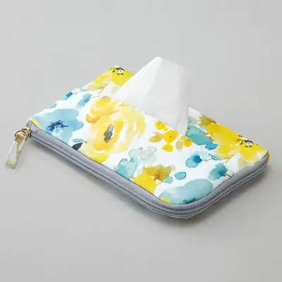ティッシュケースとしても使えます。 ティッシュケースとしても使えます。