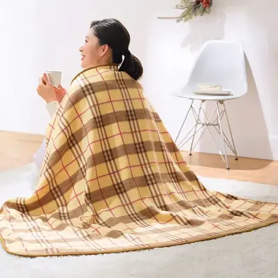 身体全体をすっぽり包め、寒い冬も快適です。 身体全体をすっぽり包め、寒い冬も快適です。