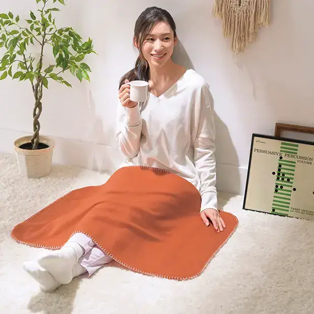使用のイメージ。無地なのでオフィス使いにもおすすめです。