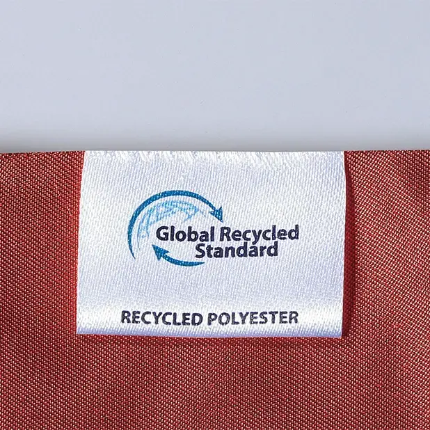 Global Recycled Standardタグ付きです。