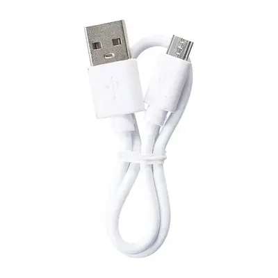 USBケーブルが付属します。 USBケーブルが付属します。