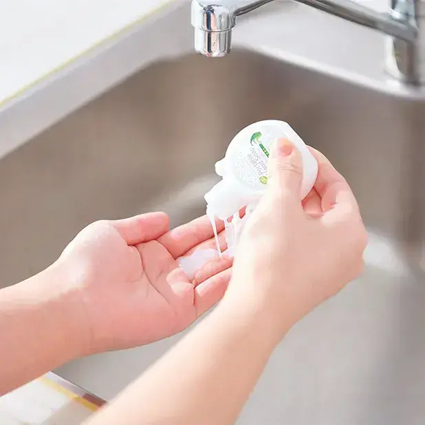 いつでもどこでも手洗いは感染対策の第一歩。