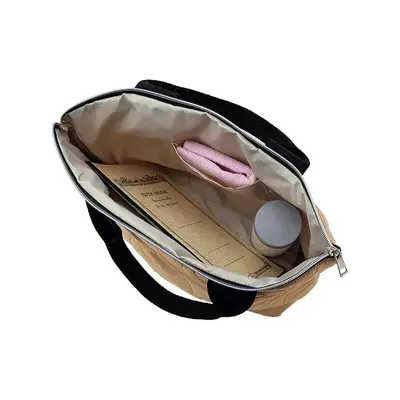 収納力抜群で実用性を犠牲にしません。 収納力抜群で実用性を犠牲にしません。