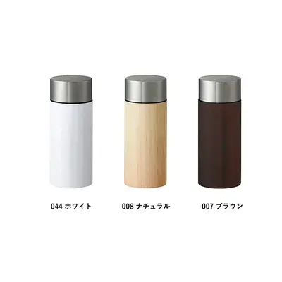 全3色から本体色を選べます。 全3色から本体色を選べます。