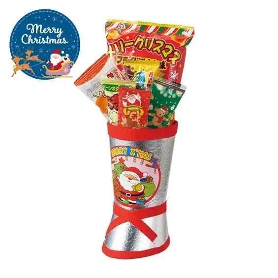 たっぷりとお子様に受けるお菓子が6点入ったクリスマスブーツです。