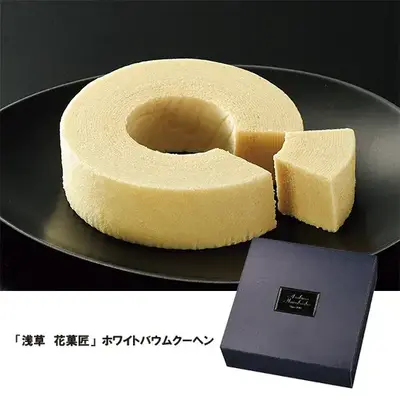 きめの細かい濃厚な風味のバウムクーヘンです。 きめの細かい濃厚な風味のバウムクーヘンです。