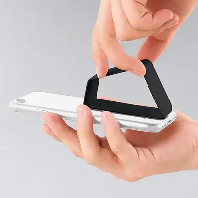 マグネット内蔵だから使い方も簡単。 マグネット内蔵だから使い方も簡単。