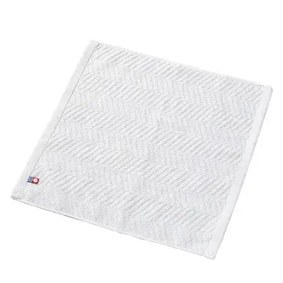 約350mm×340mmのハンドタオル。 約350mm×340mmのハンドタオル。