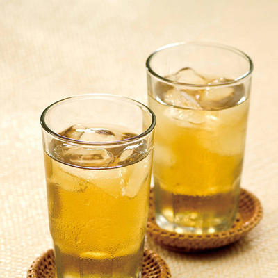 水でも作れるおいしいハトムギ入り麦茶。 水でも作れるおいしいハトムギ入り麦茶。
