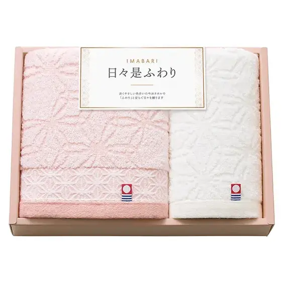 淡くやさしい色合いの今治フェイスタオルとハンドタオルのセットです。