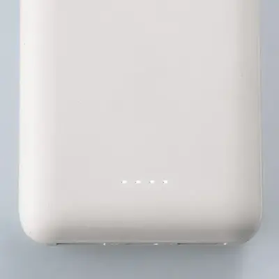 充電量をインジケーターがお知らせします。