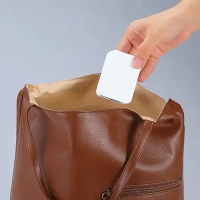 コンパクトだから携帯にも便利。 コンパクトだから携帯にも便利。