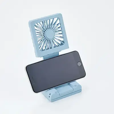 スマホスタンドとしても使えます。 スマホスタンドとしても使えます。