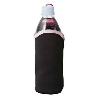 ピンク。500mlペットボトルがピッタリ収まります。 ピンク。500mlペットボトルがピッタリ収まります。