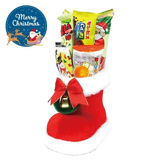 お菓子7点が入ったボリューム感たっぷりの本格的なクリスマスブーツです。