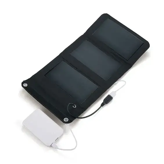 3パネルソーラー充電器